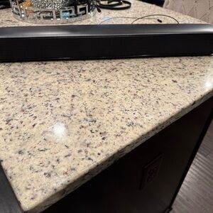 LG Compact Soundbar SK1 with Remote